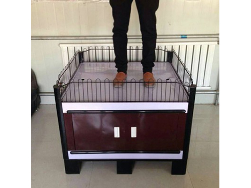 ��ͨ؛��